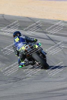 media/Feb-06-2025-Racers Edge (Thu) [[c17ed6f7b1]]/2-B Group/Session 4 End (Turn 10 Backside)/